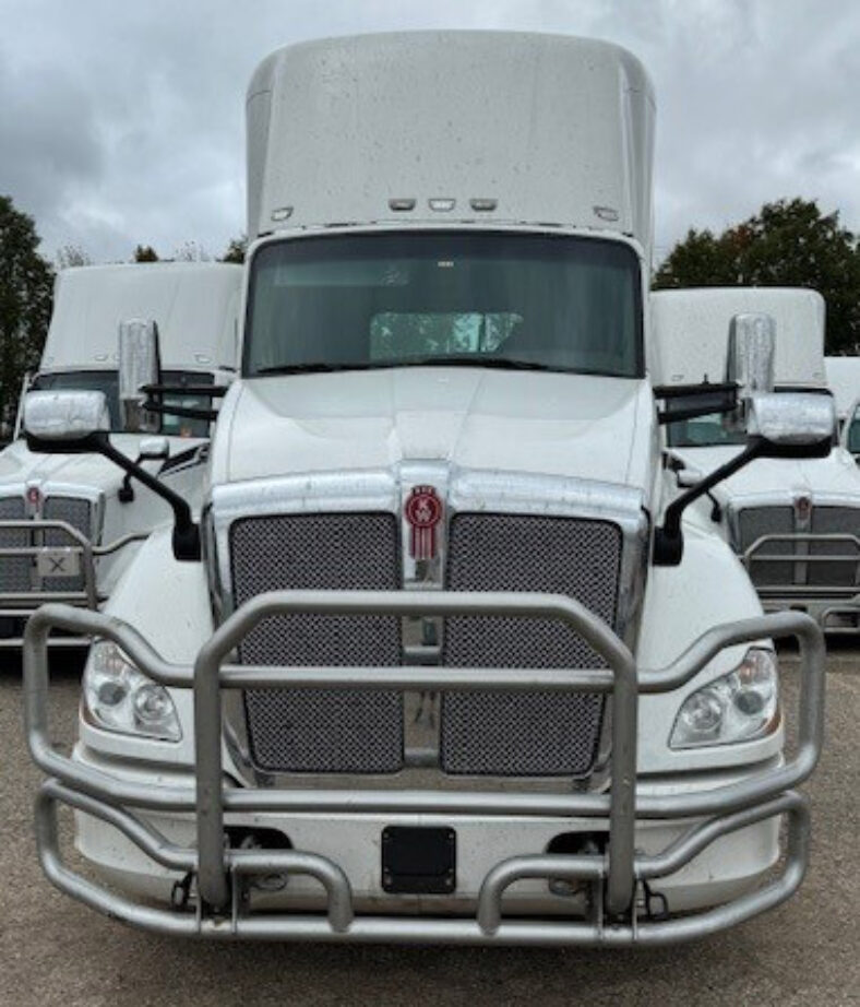 Auction Kenworth Cag