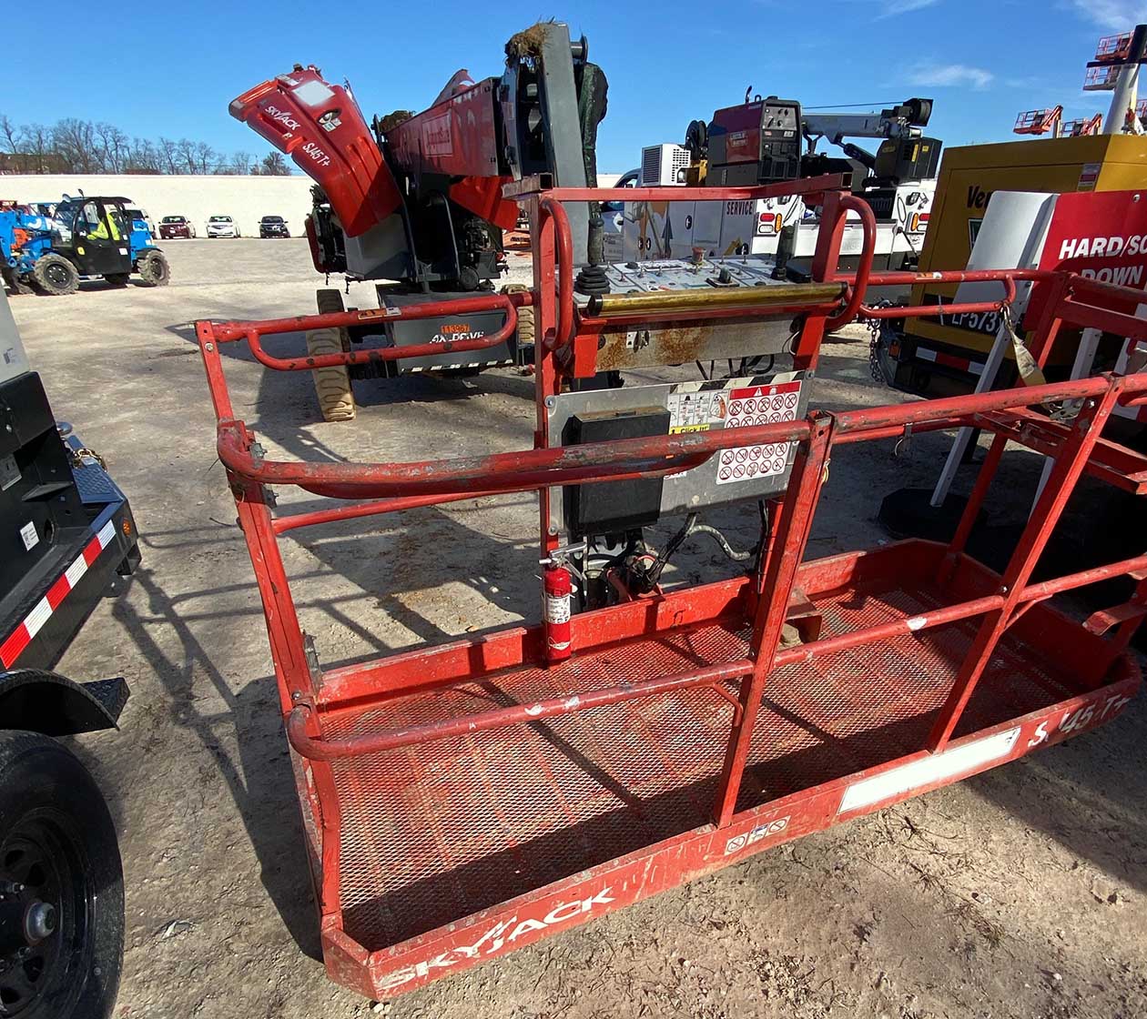 [Auction]: 2021 SkyJack SJ45T Lift - CAG