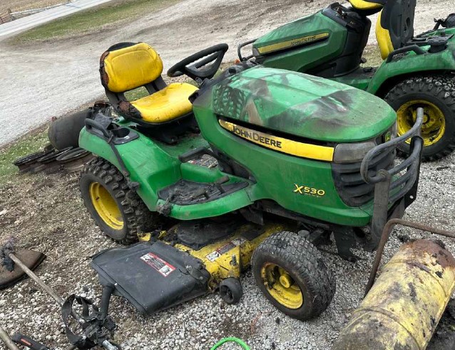 Auction 2011 John Deere X530 Series Lawn Tractor Cag 9953