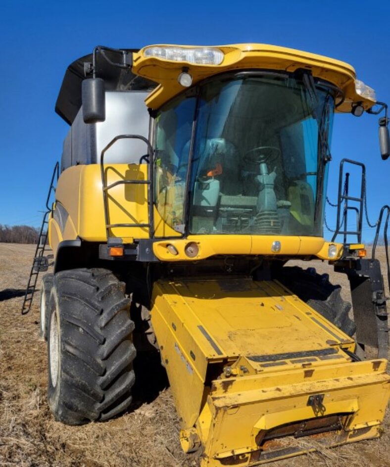 [Auction]: New Holland CR940 Combine - CAG